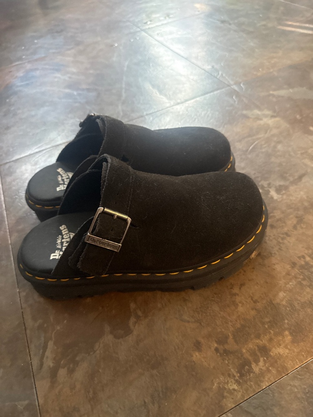 Dr. Martens Zebzag Slingback Platform Mule - Black